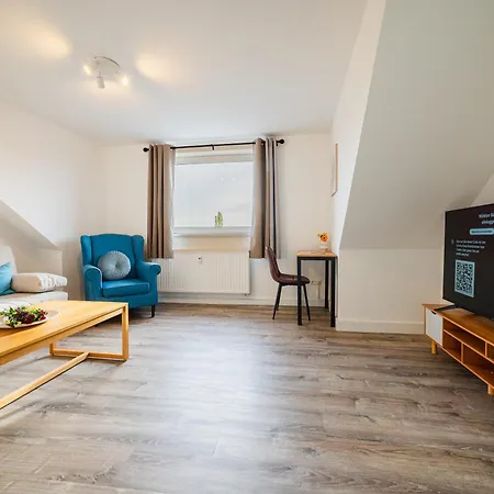 Zentrale Wohlfuehlwohnung - Ideal Fuer Ihren Urlaub Oder Die Geschaeftsreise Magdeburg Exterior photo